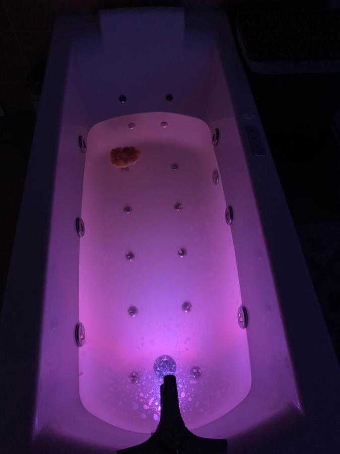 Le Manoir Des Rochers Bouere 외부 사진